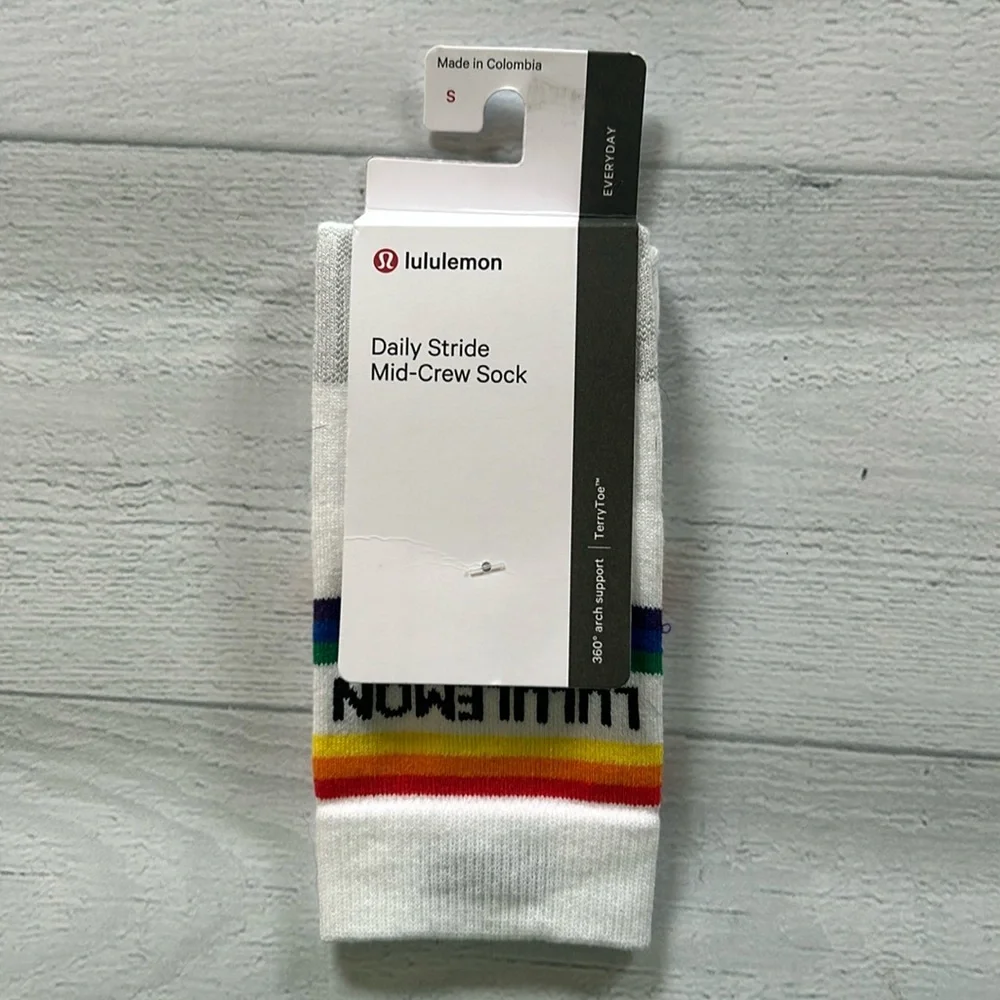 Lululemon‎ Daily Stride Mid-Crew Sock Sz S NWT